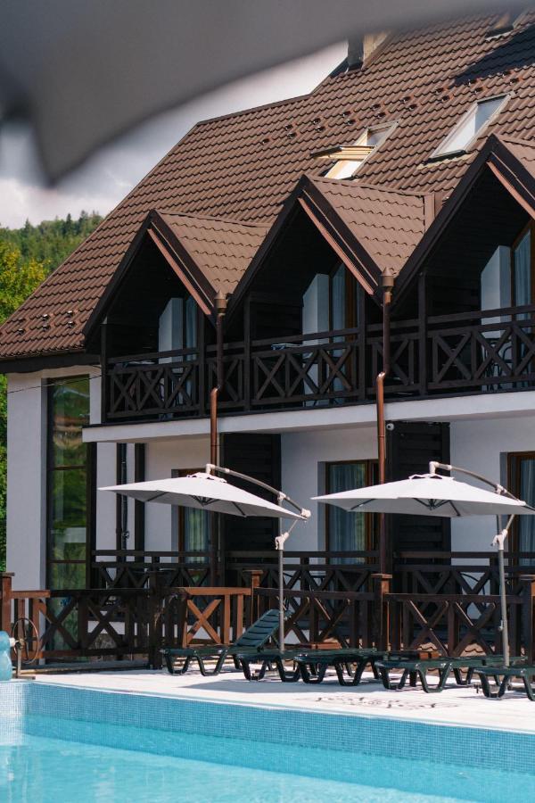 Rubel Aparthotel&Spa Γιαρέμτσε Εξωτερικό φωτογραφία