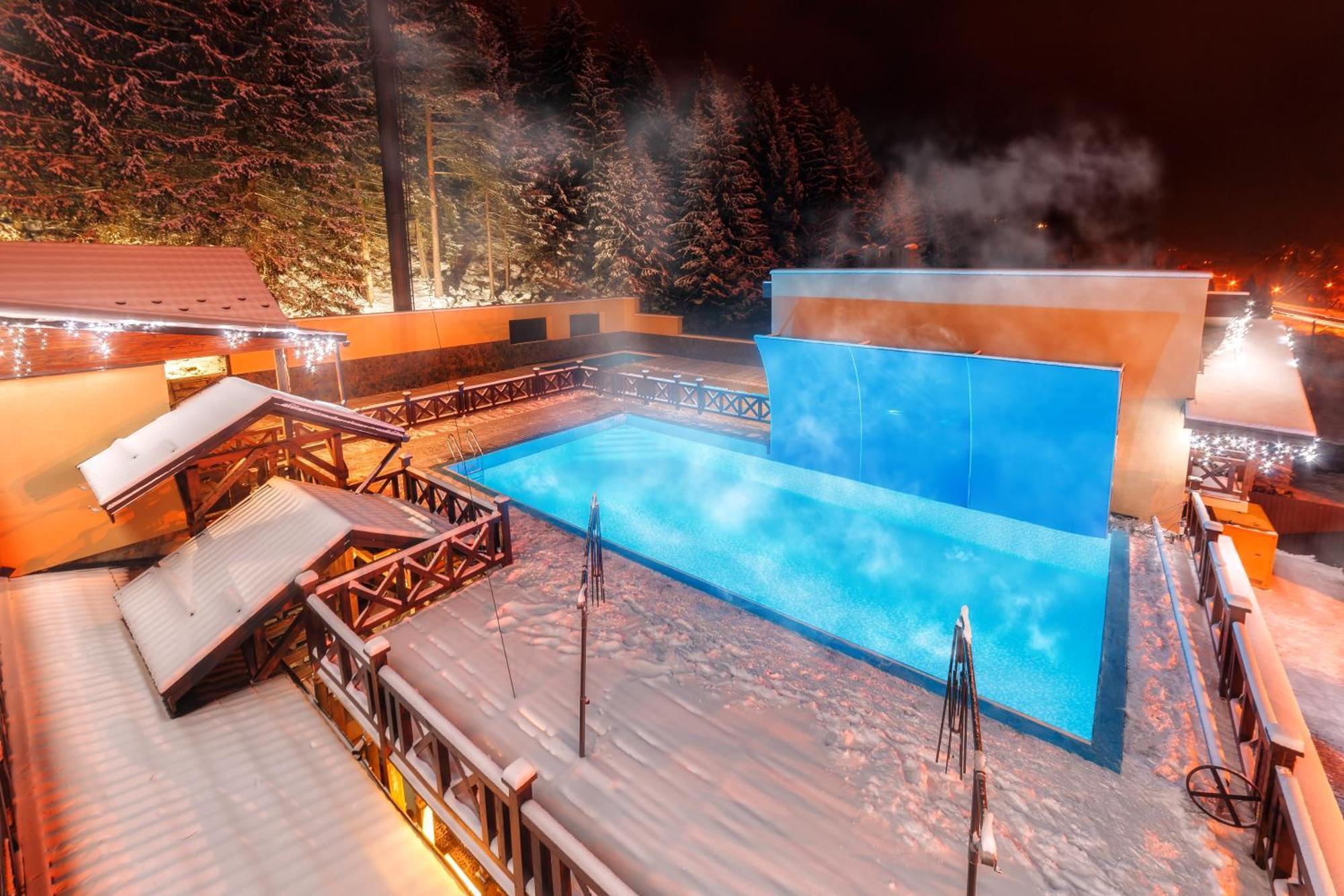 Rubel Aparthotel&Spa Γιαρέμτσε Εξωτερικό φωτογραφία