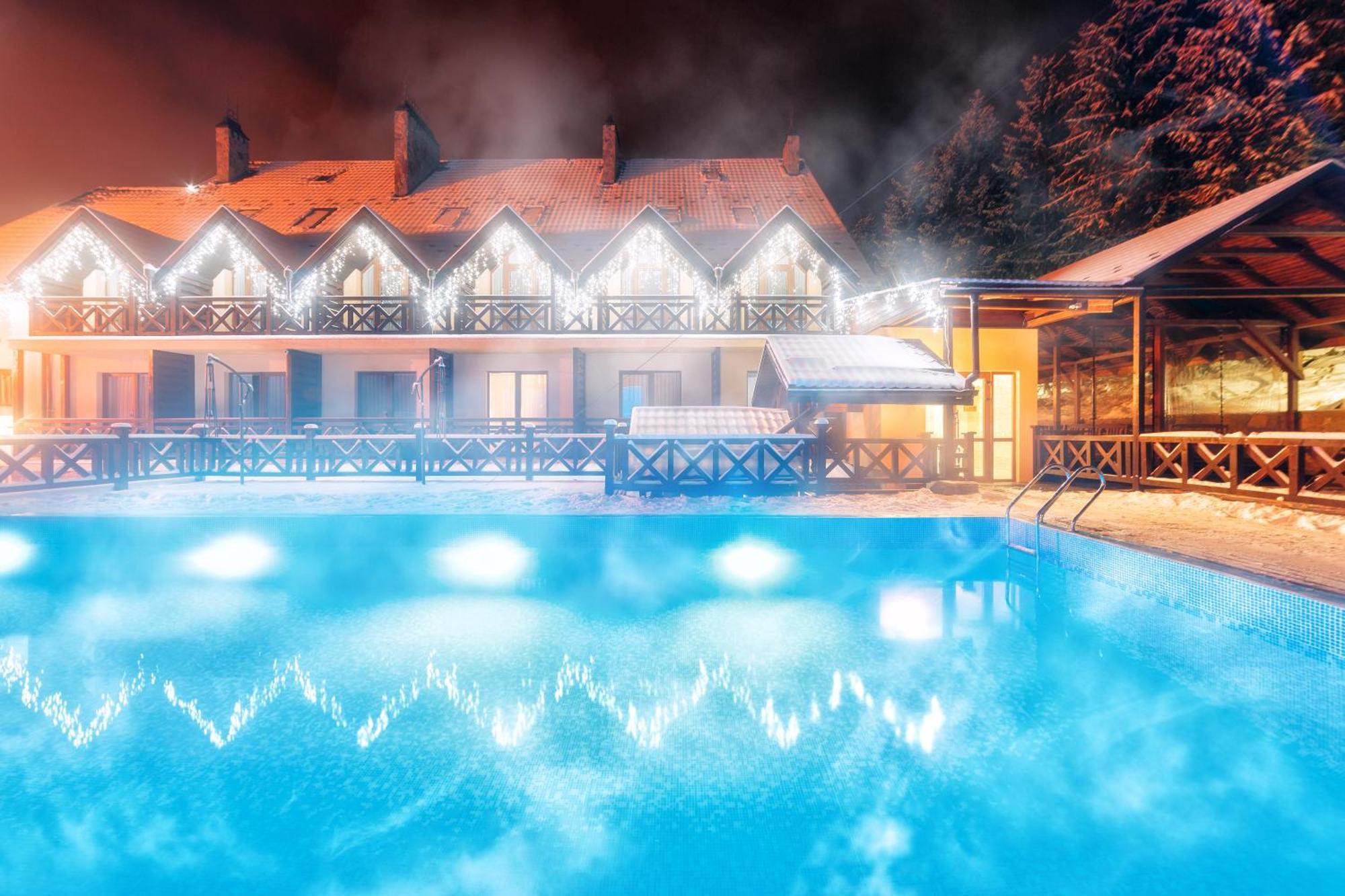 Rubel Aparthotel&Spa Γιαρέμτσε Εξωτερικό φωτογραφία